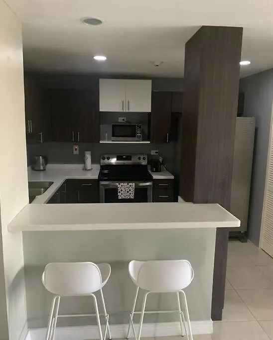 Apartment Odyssey On The 5Th - Exquisite Luxury Apt Kingston Jamaica